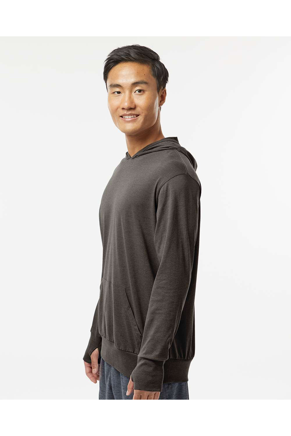 Kastlfel 4022 Mens RecycledSoft Hooded Long Sleeve T-Shirt Hoodie Carbon Grey Model Side