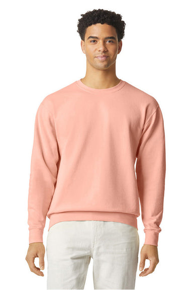 Comfort Colors 1466 Mens Garment Dyed Fleece Crewneck Sweatshirt Peachy Model Front