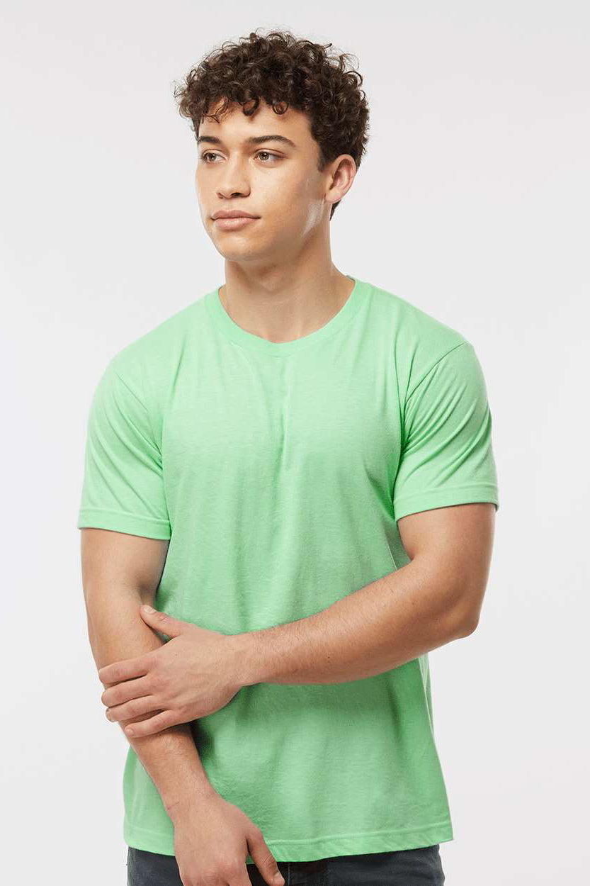 Tultex 202 Mens Fine Jersey Short Sleeve Crewneck T-Shirt Heather Neo Mint Green Model Front