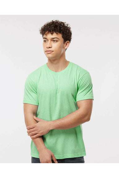 Tultex 202 Mens Fine Jersey Short Sleeve Crewneck T-Shirt Heather Neo Mint Green Model Front