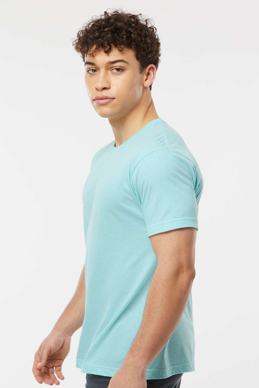 Tultex 202 Mens Fine Jersey Short Sleeve Crewneck T-Shirt Heather Purist Blue Model Side