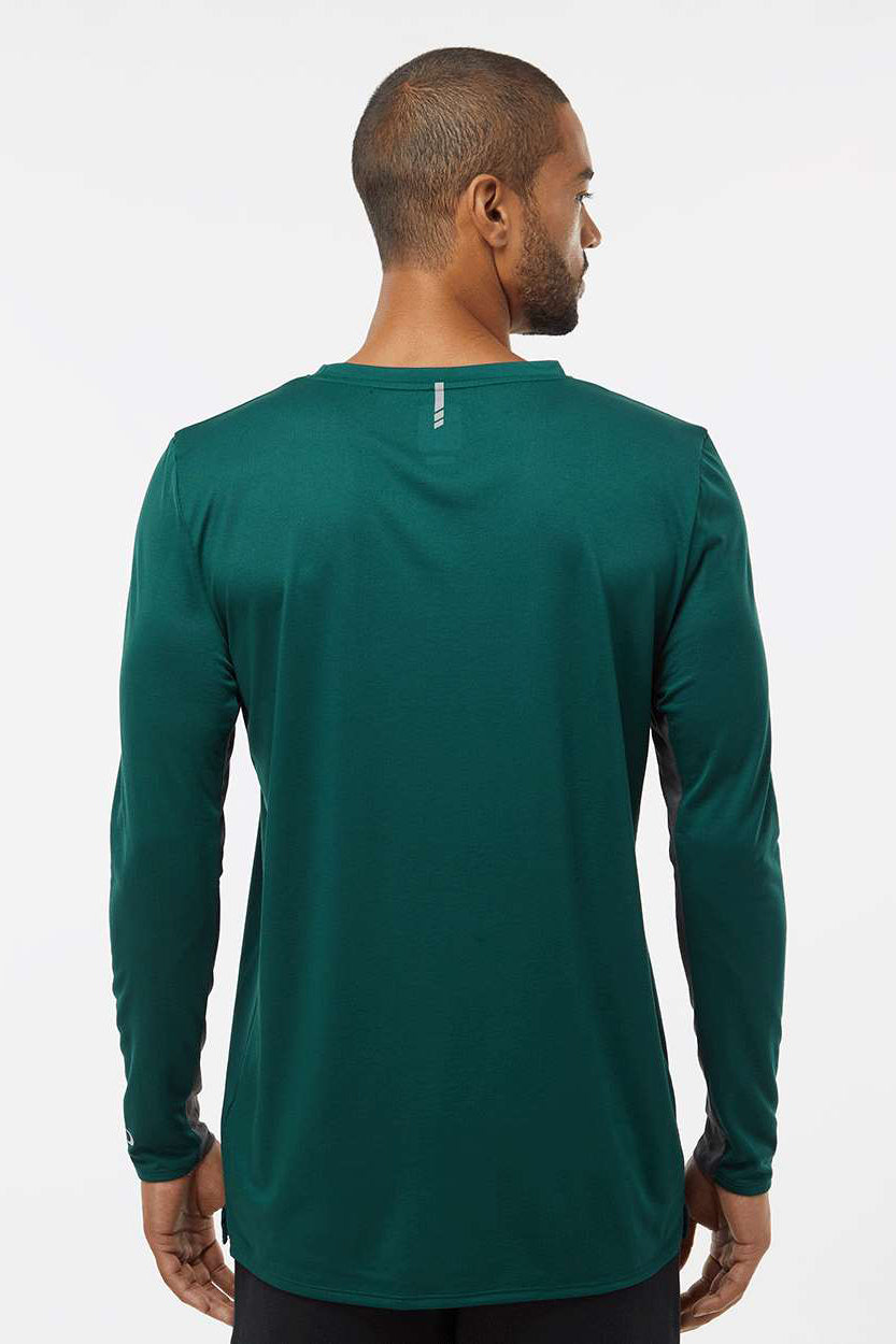Oakley FOA402992 Mens Team Issue Hydrolix Long Sleeve Crewneck T-Shirt Team Fir Green Model Back