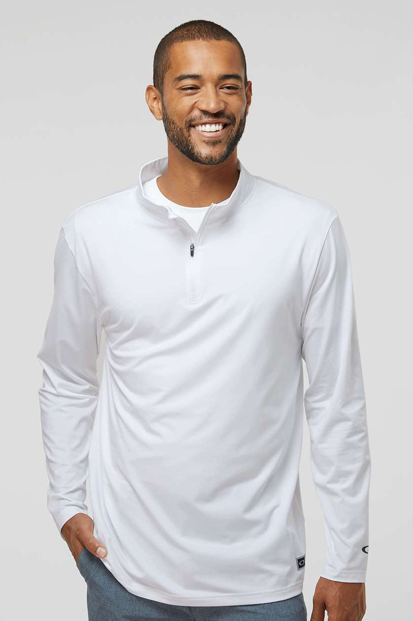 Oakley FOA402997 Mens Team Issue Podium 1/4 Zip Sweatshirt White Model Front