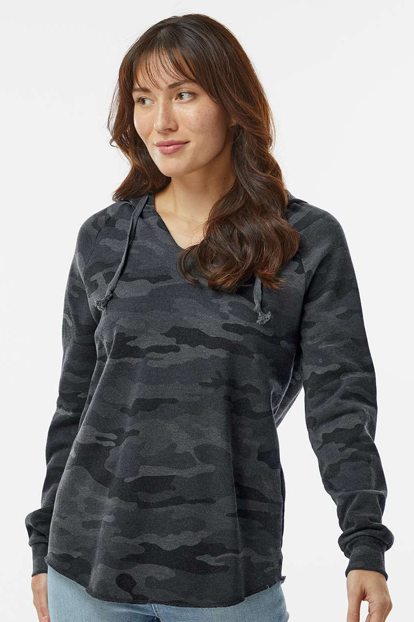 Independent Trading Company PRM2500 Womens California Wave Wash Hooded Sweatshirt Hoodie Heather Black Camo Model Front