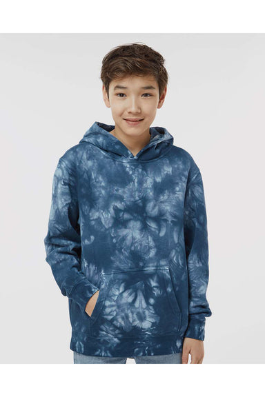 Independent Trading Co. PRM1500TD Youth Tie-Dye Hooded Sweatshirt Hoodie Navy Blue Model Front