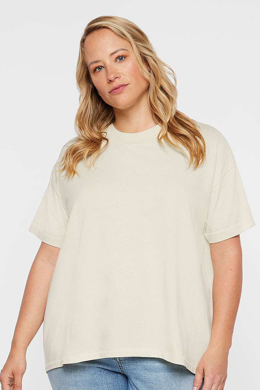 LAT 3519 Womens Hi-Lo Short Sleeve Crewneck T-Shirt Natural Model Front