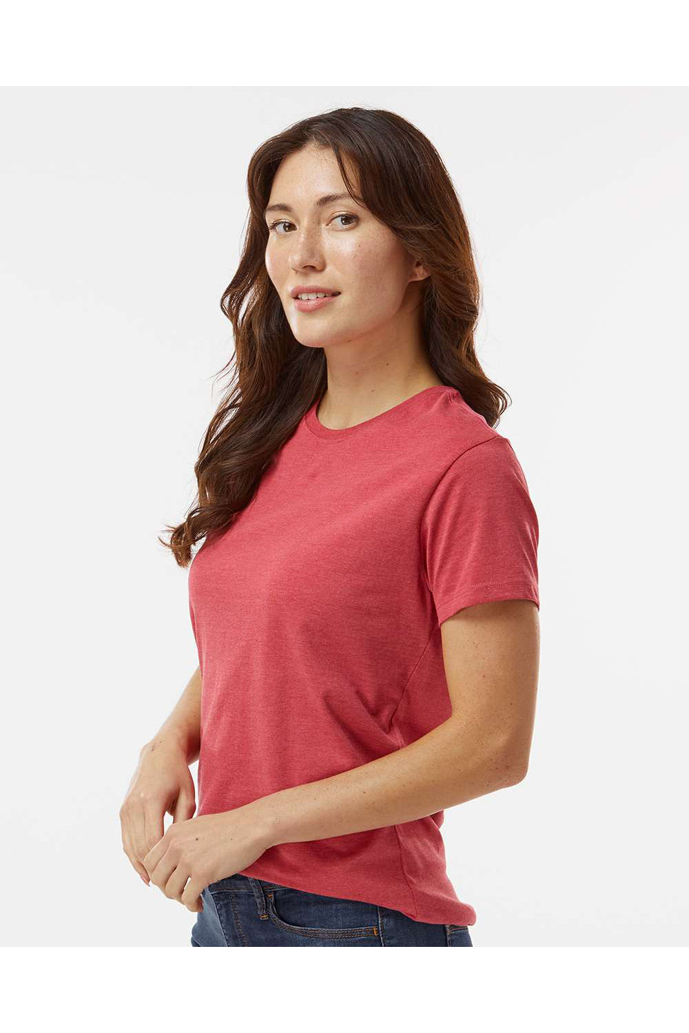 Kastlfel 2021 Womens RecycledSoft Short Sleeve Crewneck T-Shirt Red Model Side