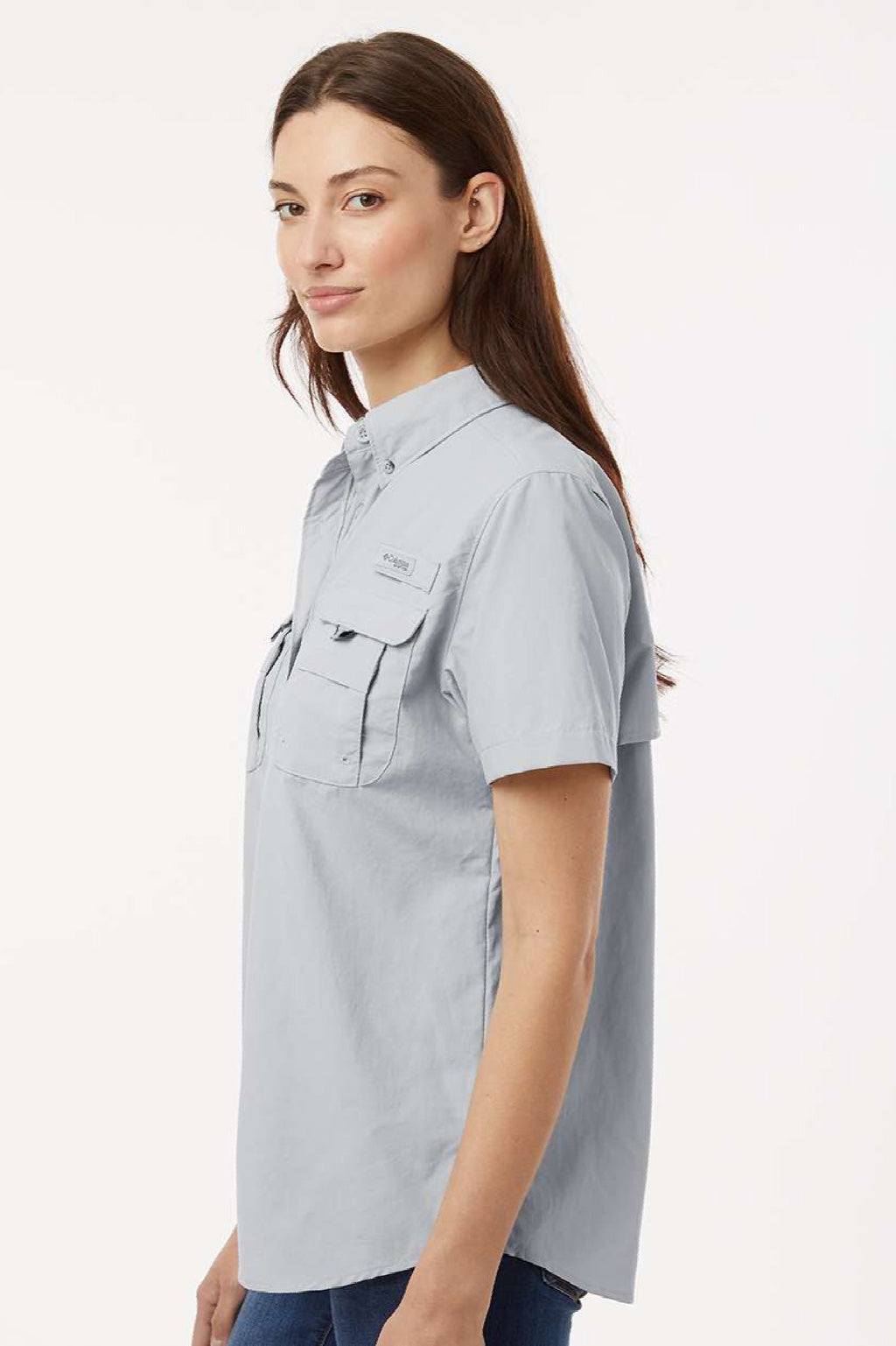Columbia 212473 Womens PFG Bahama Short Sleeve Button Down Shirt w/ Double Pockets Cool Grey Model Side