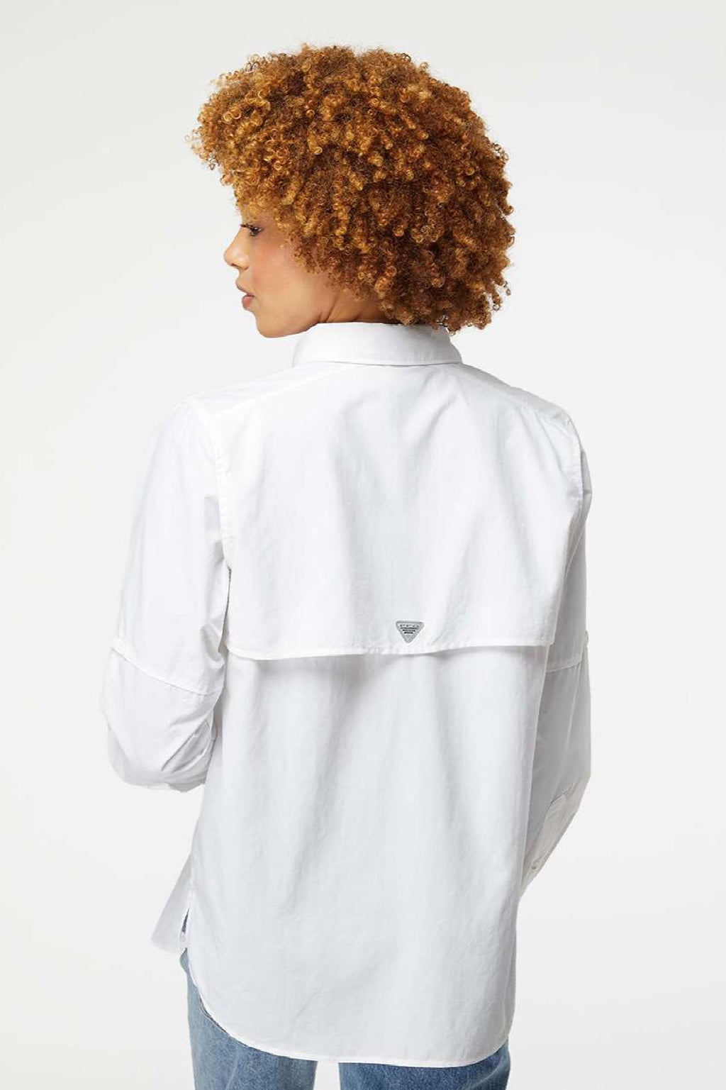 Columbia 212474 Womens PFG Bahama Long Sleeve Button Down Shirt w/ Double Pockets White Model Back