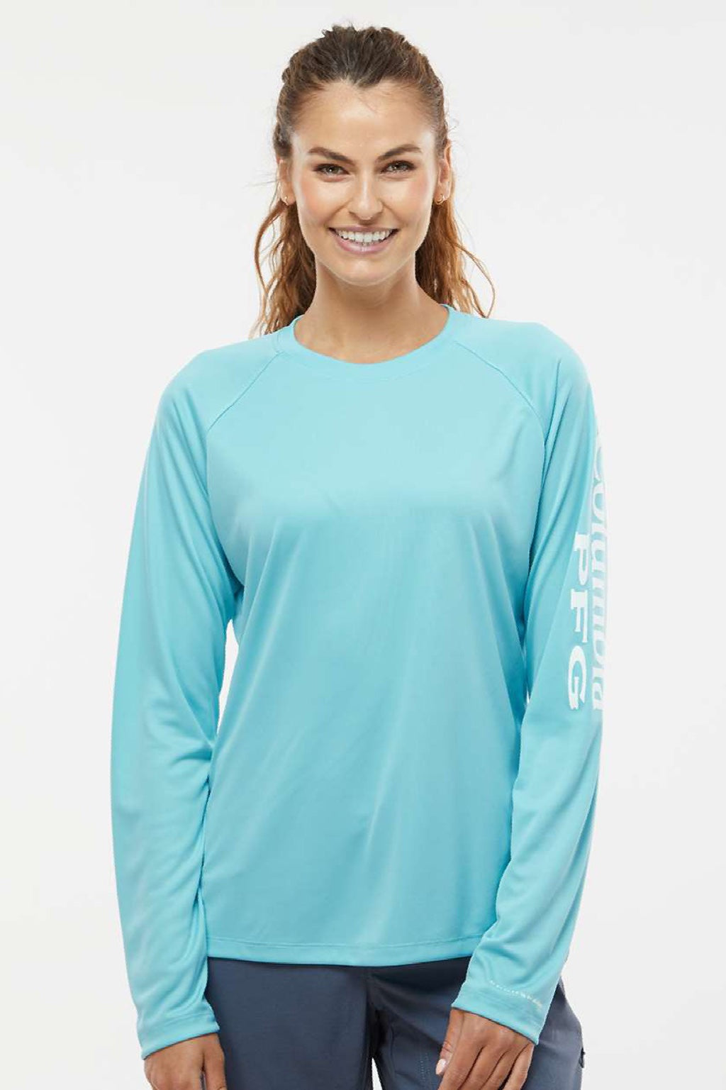 Columbia 212485 Womens PFG Tidal II Long Sleeve Crewneck T-Shirt Clear Blue/White Model Front