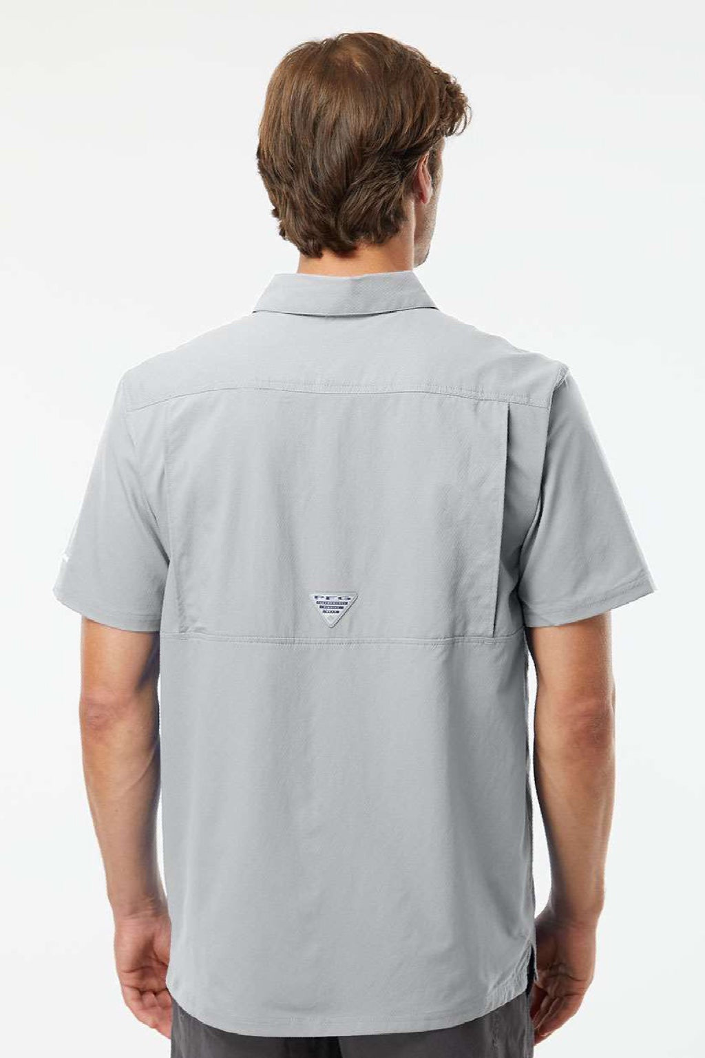 Columbia 212484 Mens PFG Slack Tide Button Down Short Sleeve Camp Shirt Cool Grey Model Back