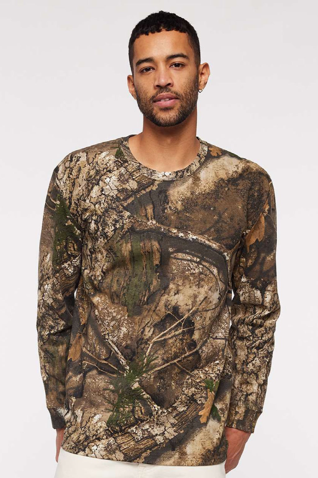 Code Five 3981 Mens Long Sleeve Crewneck T-Shirt RealTree APX Model Front