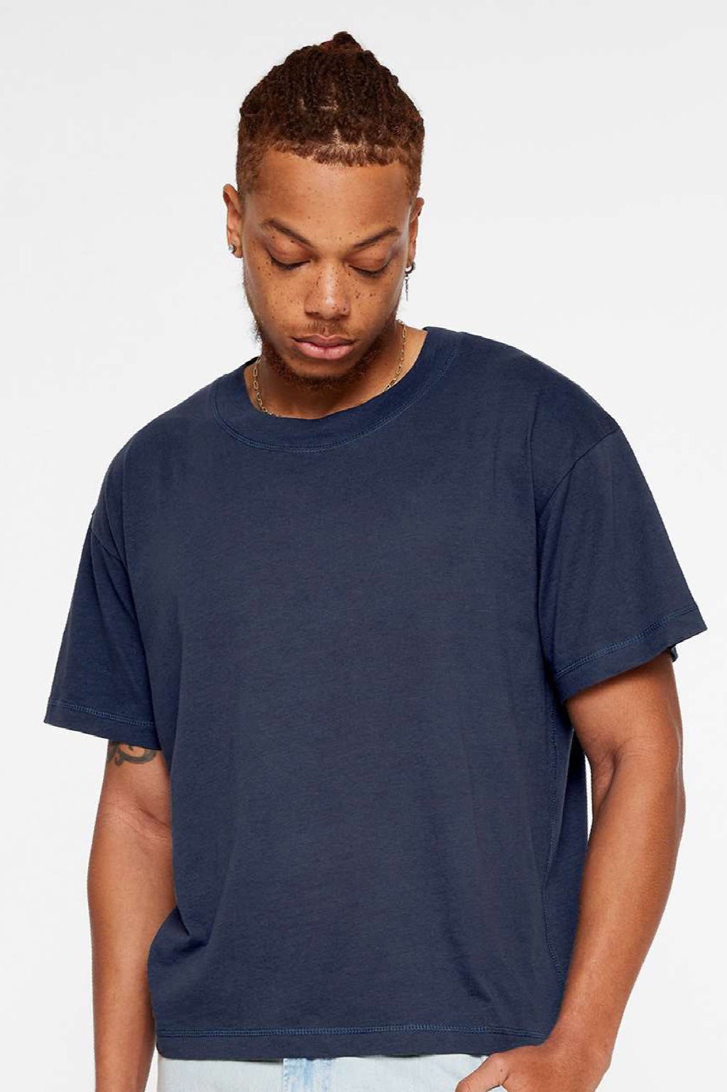 LAT 3520 Mens Relaxed Short Sleeve Crewneck T-Shirt Denim Blue Model Front
