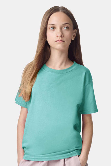 American Apparel 2001Y Youth Fine Jersey Short Sleeve Crewneck T-Shirt Celadon Blue Model Front