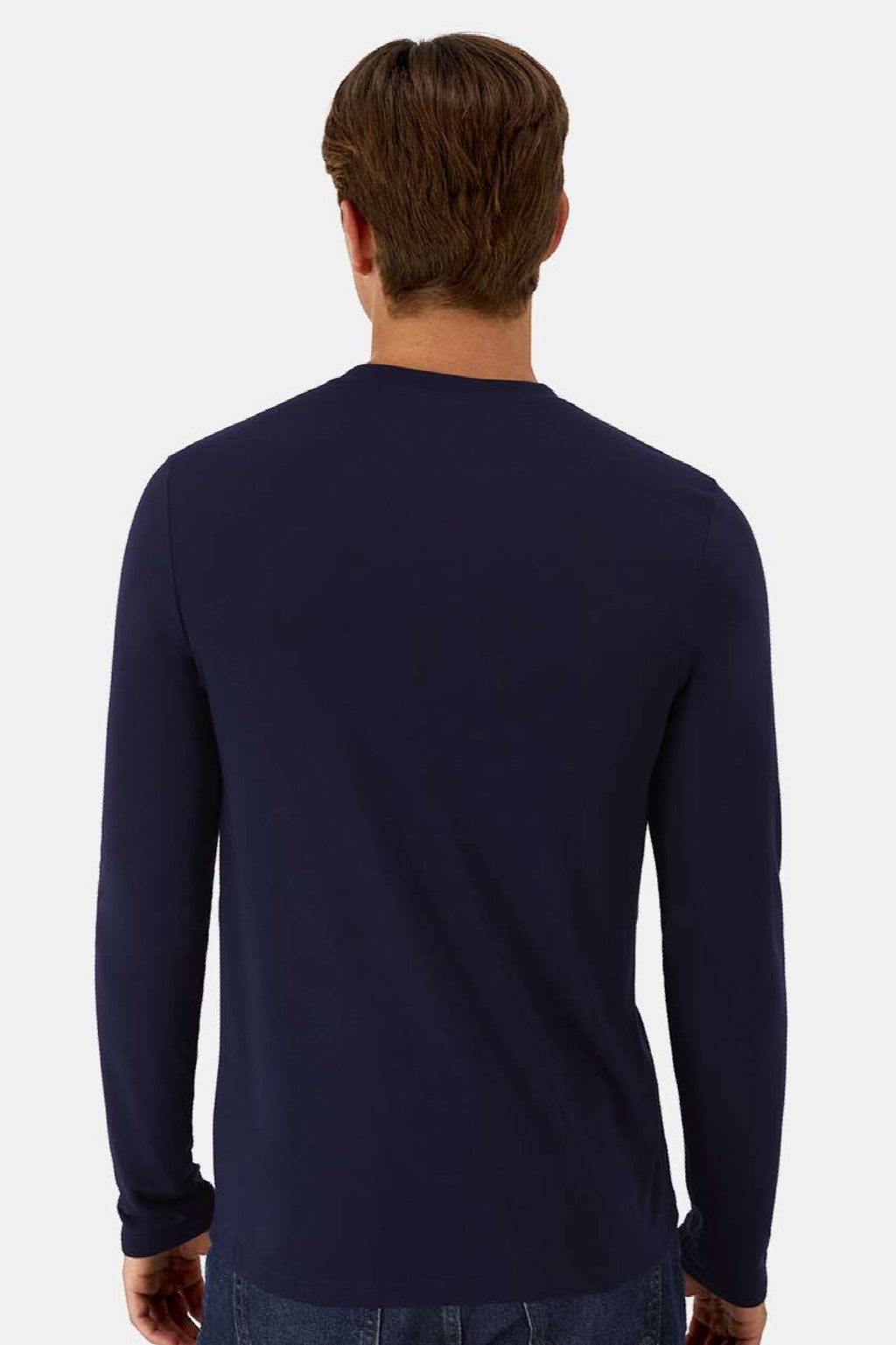Hanes 484L Mens Cool Dri Cotton Touch Long Sleeve Crewneck T-Shirt Athletic Navy Blue Model Back