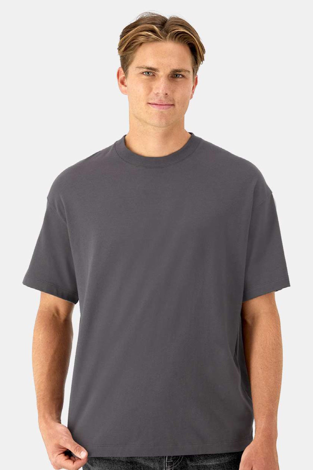 Hanes 5180R Mens Beefy-T Retro Street Short Sleeve Crewneck T-Shirt Smoke Grey Model Front