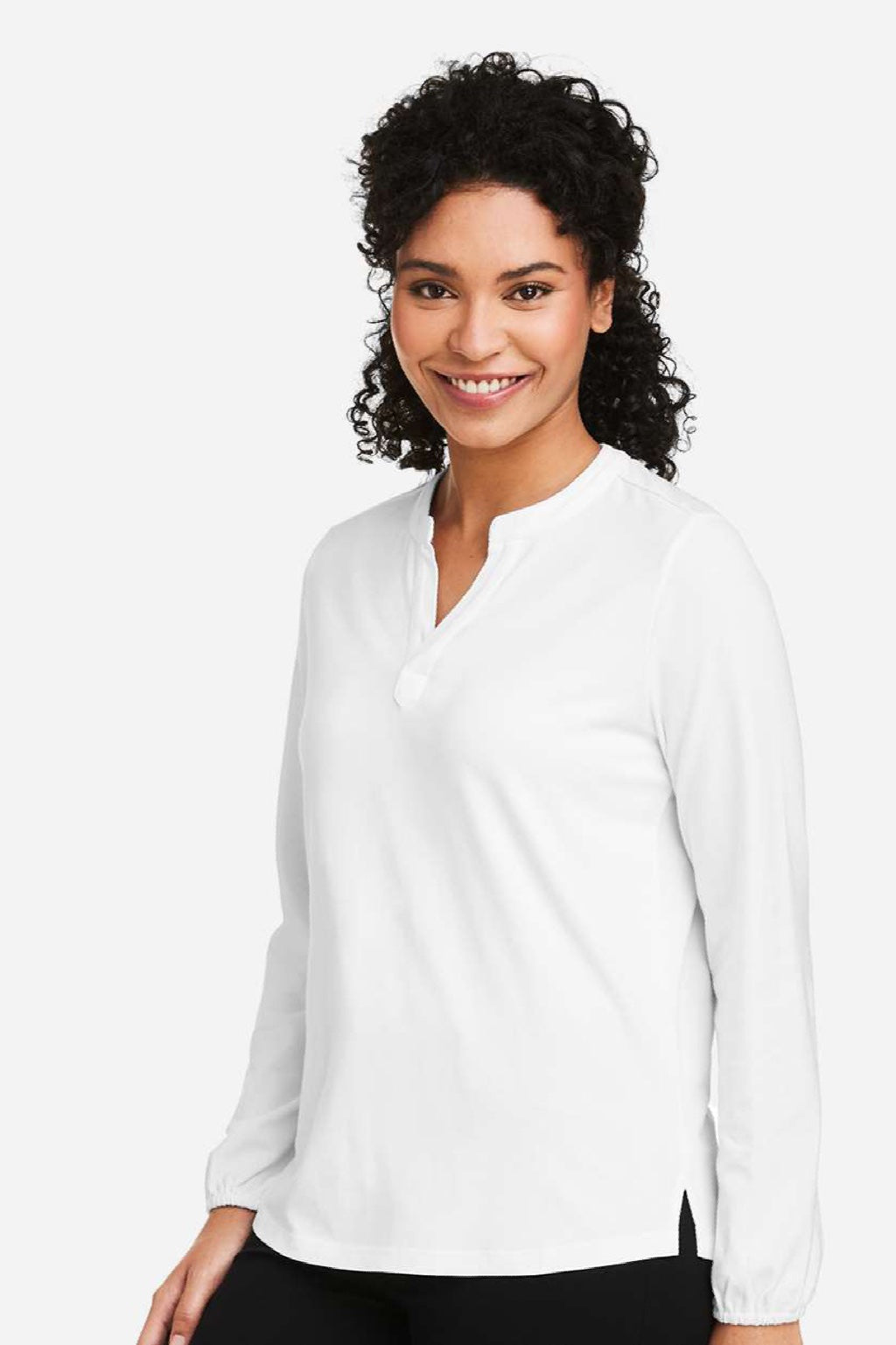 Devon & Jones DP122W Womens Raleigh V-Neck Knit Long Sleeve Shirt White Model Side