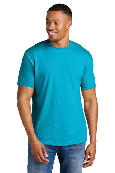 Gildan 64000CVC Mens Softstyle CVC Short Sleeve Crewneck T-Shirt Caribbean Blue Mist Model Front
