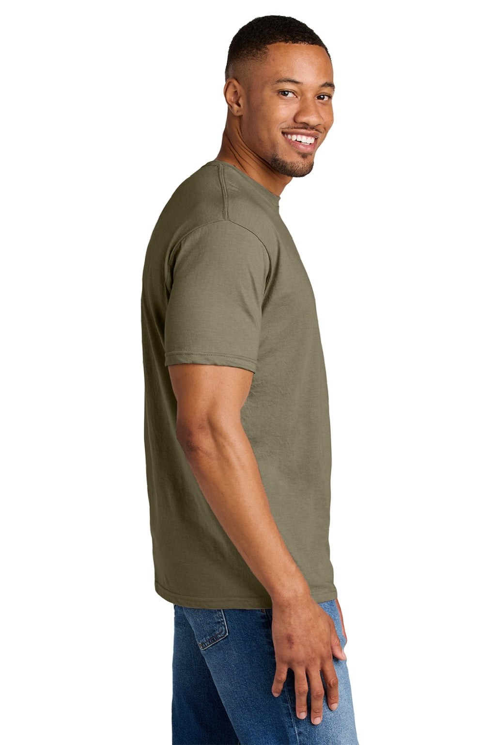Gildan 64000CVC Mens Softstyle CVC Short Sleeve Crewneck T-Shirt Dune Mist Model Side