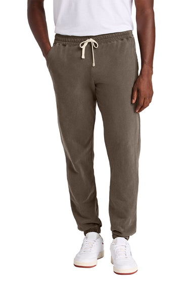 Comfort Colors 1469 Mens Garment Dyed Fleece Sweatpants w/ Pockets Espresso Brown Model Front