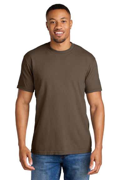 Comfort Colors 1717 Mens Short Sleeve Crewneck T-Shirt Espresso Brown Model Front
