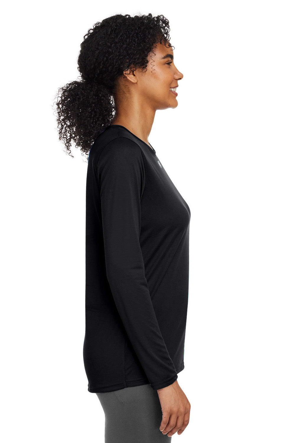 Under Armour 1376852 Womens Team Tech Moisture Wicking Long Sleeve Crewneck T-Shirt Black Model Side