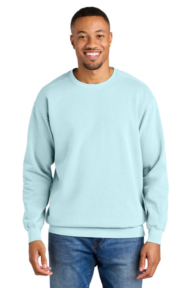 Comfort Colors 1566 Mens Crewneck Sweatshirt Chambray Blue Model Front