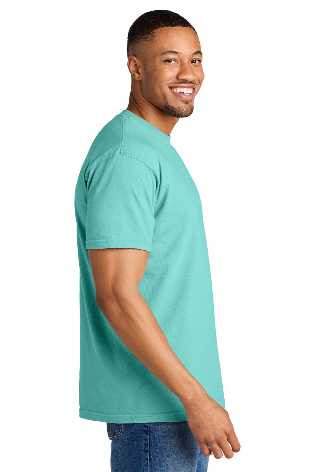 Comfort Colors 1717 Mens Short Sleeve Crewneck T-Shirt Chalky Mint Green Model Side