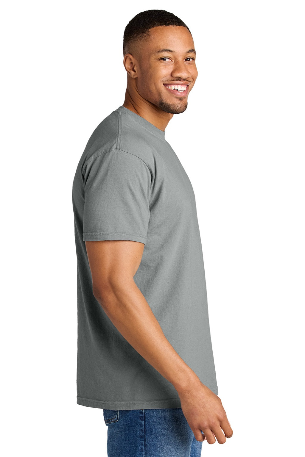 Comfort Colors 1717 Mens Short Sleeve Crewneck T-Shirt Granite Grey Model Side