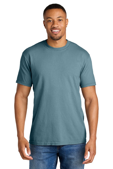 Comfort Colors 1717 Mens Short Sleeve Crewneck T-Shirt Ice Blue Model Front