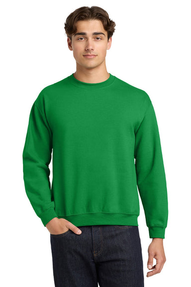 Gildan 18000 Mens Pill Resistant Fleece Crewneck Sweatshirt Irish Green Model Front