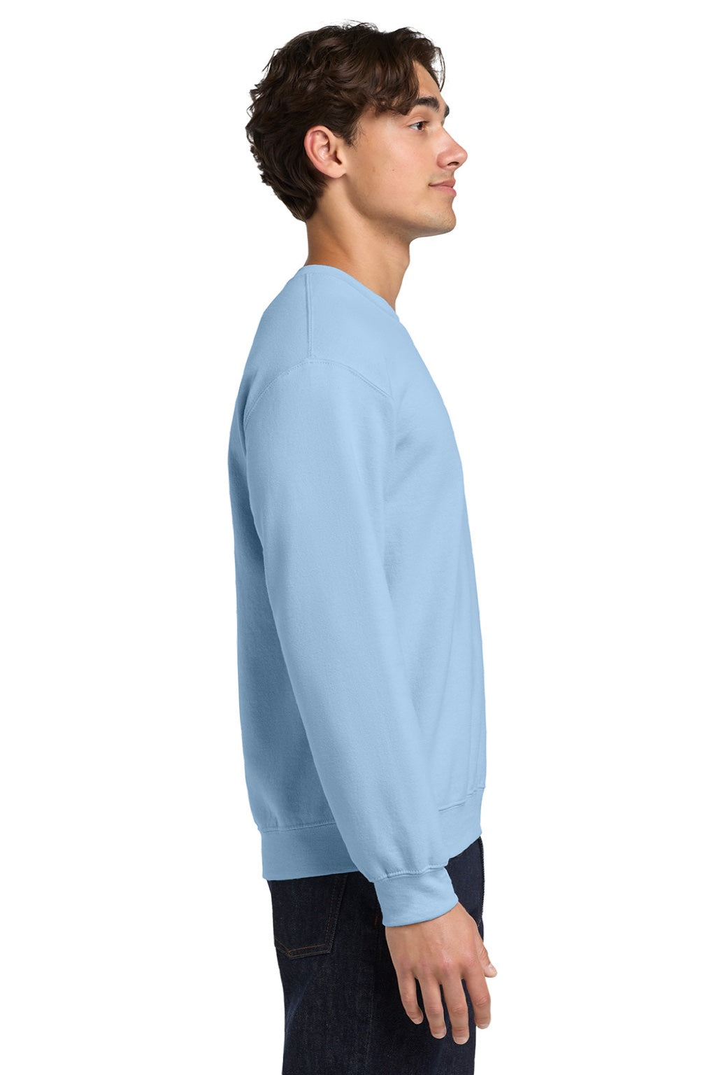 Gildan 18000 Mens Pill Resistant Fleece Crewneck Sweatshirt Light Blue Model Side