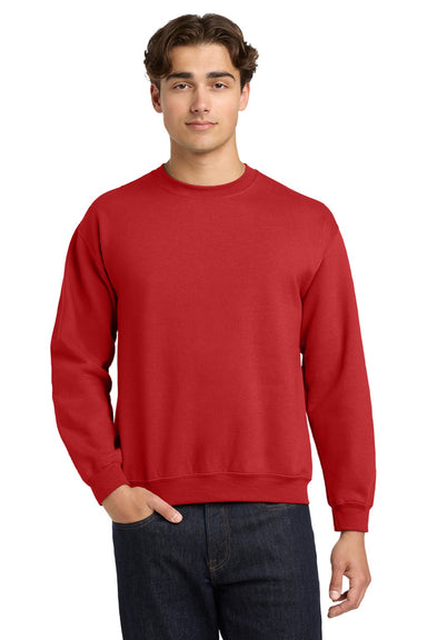 Gildan 18000 Mens Pill Resistant Fleece Crewneck Sweatshirt Red Model Front