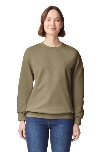 Gildan 19000 Mens Hammer Maxweight Crewneck Sweatshirt Olive Green Model Front
