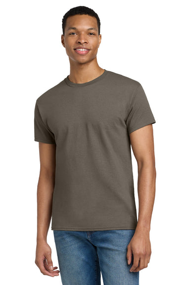Gildan 2000/2000T Mens Ultra Short Sleeve Crewneck T-Shirt Prairie Dust Model Front