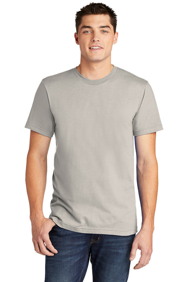 American Apparel 2001 Mens Fine Jersey Short Sleeve Crewneck T-Shirt New Silver Grey Model Front