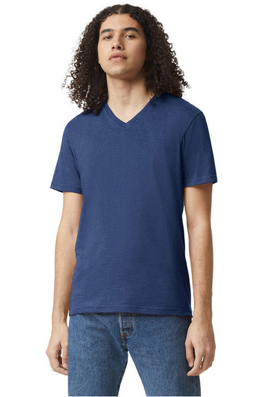 American Apparel 2006CVC Mens CVC Short Sleeve V-Neck T-Shirt Heather Indigo Blue Model Front