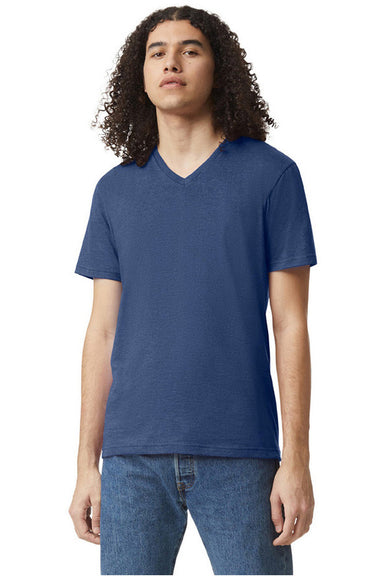 American Apparel 2006CVC Mens CVC Short Sleeve V-Neck T-Shirt Heather Arctic Blue Model Front