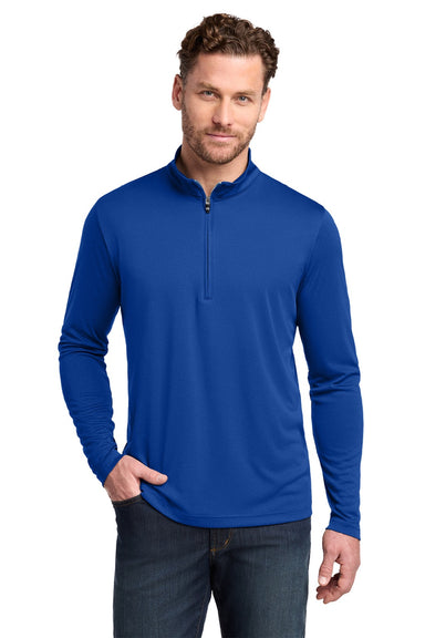 TravisMathew TM1MY397 Mens Coto Performance Wrinkle Resistant 1/4 Zip Sweatshirt Royal Blue Model Front