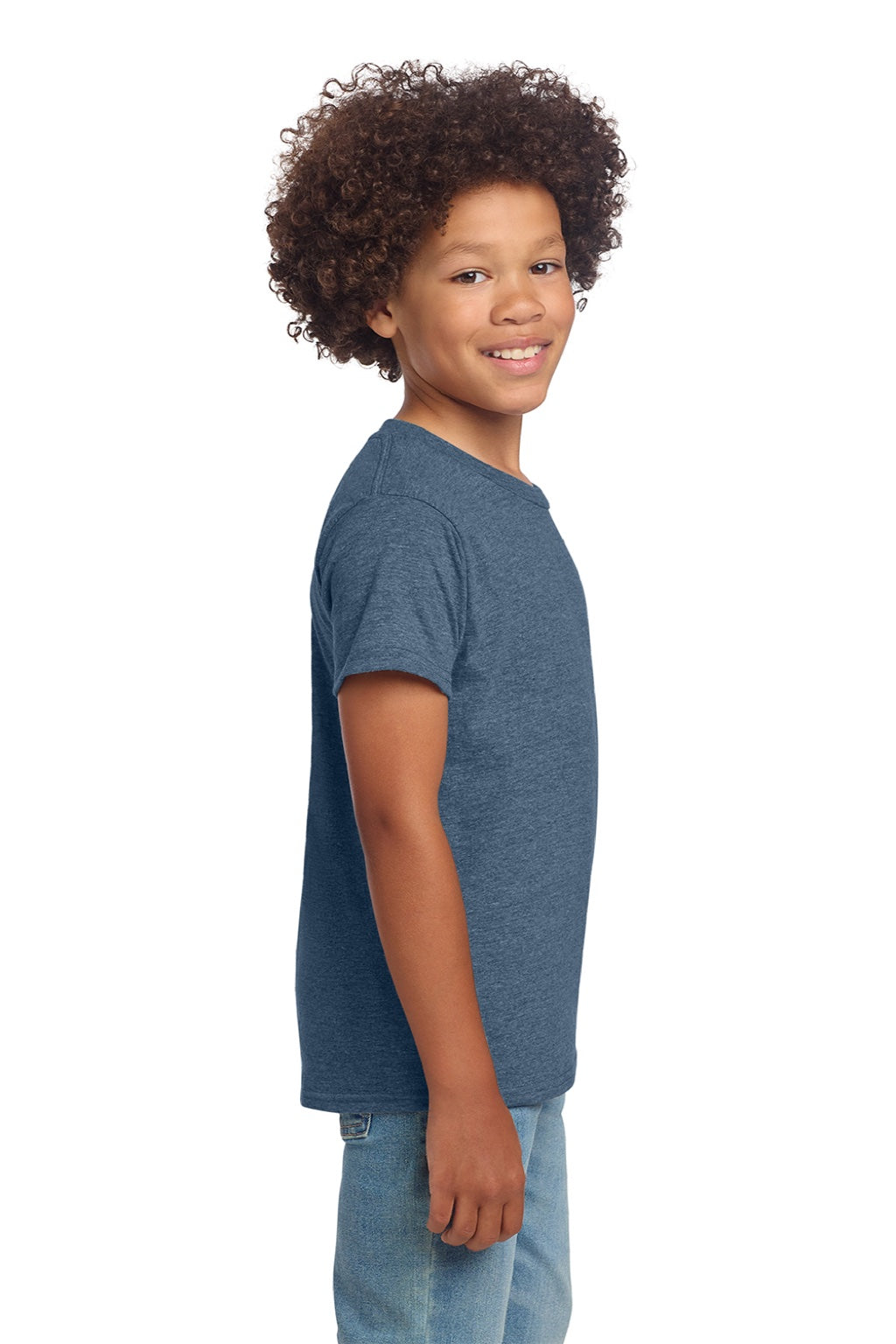 Gildan 64000B Youth Softstyle Short Sleeve Crewneck T-Shirt Heather Indigo Blue Model Side