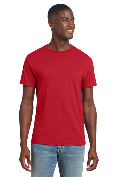Gildan 3000 Mens Short Sleeve Crewneck T-Shirt Red Model Front