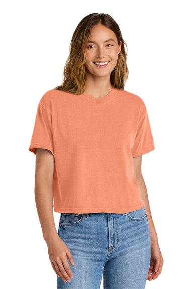 Comfort Colors 3023CL Womens Short Sleeve Crewneck T-Shirt Neon Cantloupe Orange Model Front
