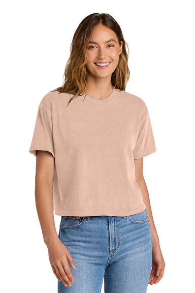 Comfort Colors 3023CL Womens Short Sleeve Crewneck T-Shirt Peachy Model Front