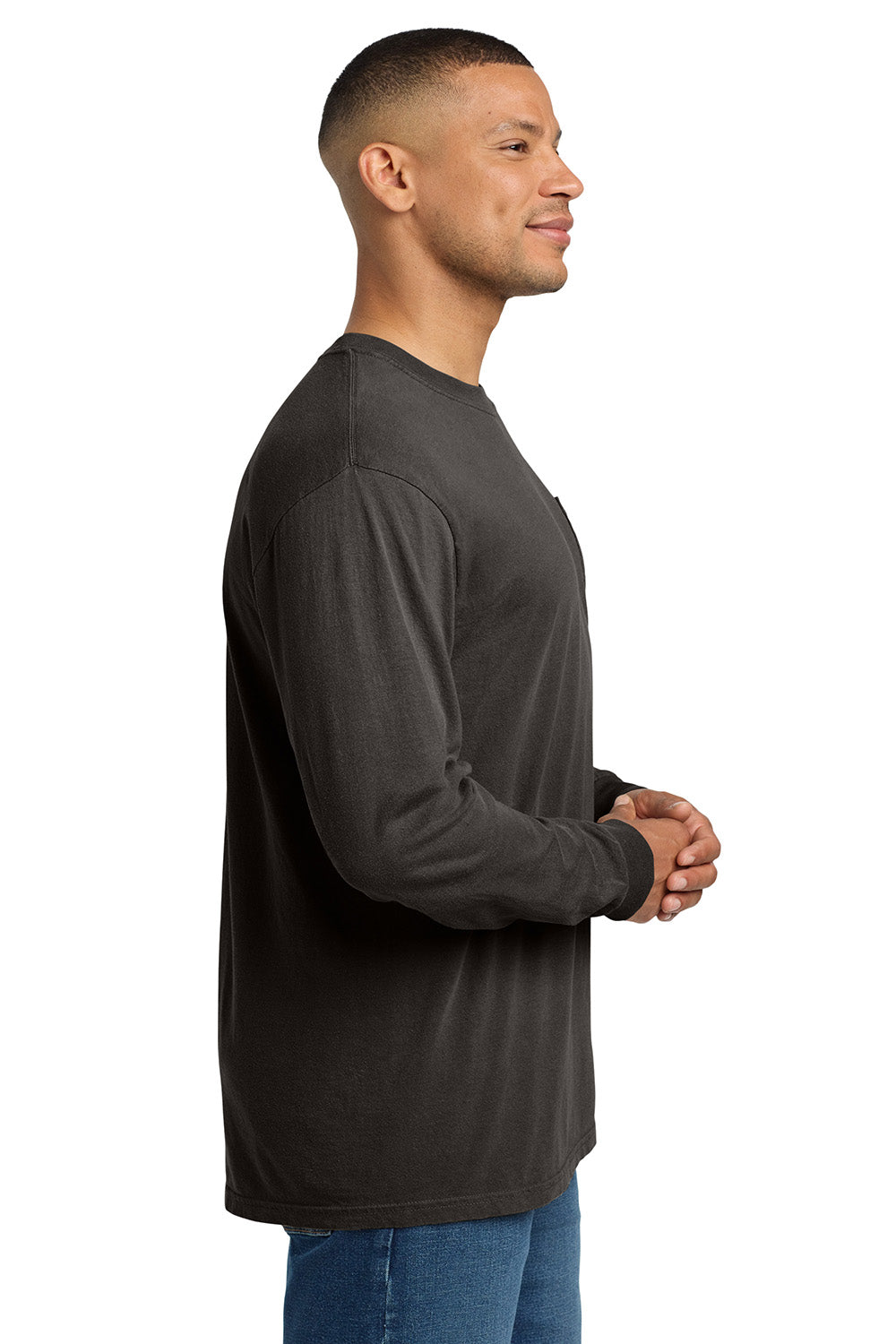 Comfort Colors 4410/C4410 Mens Long Sleeve Crewneck T-Shirt w/ Pocket Pepper Grey Model Side