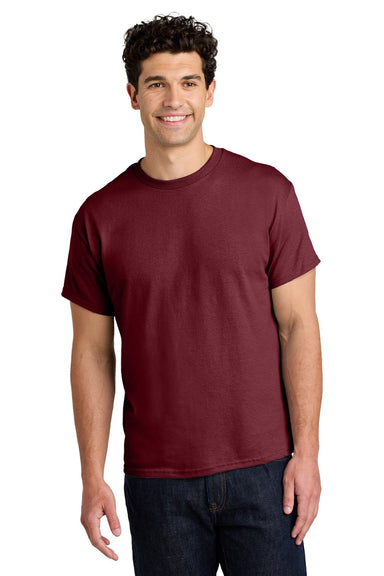 Gildan 5000 Mens Short Sleeve Crewneck T-Shirt Garnet Red Model Front