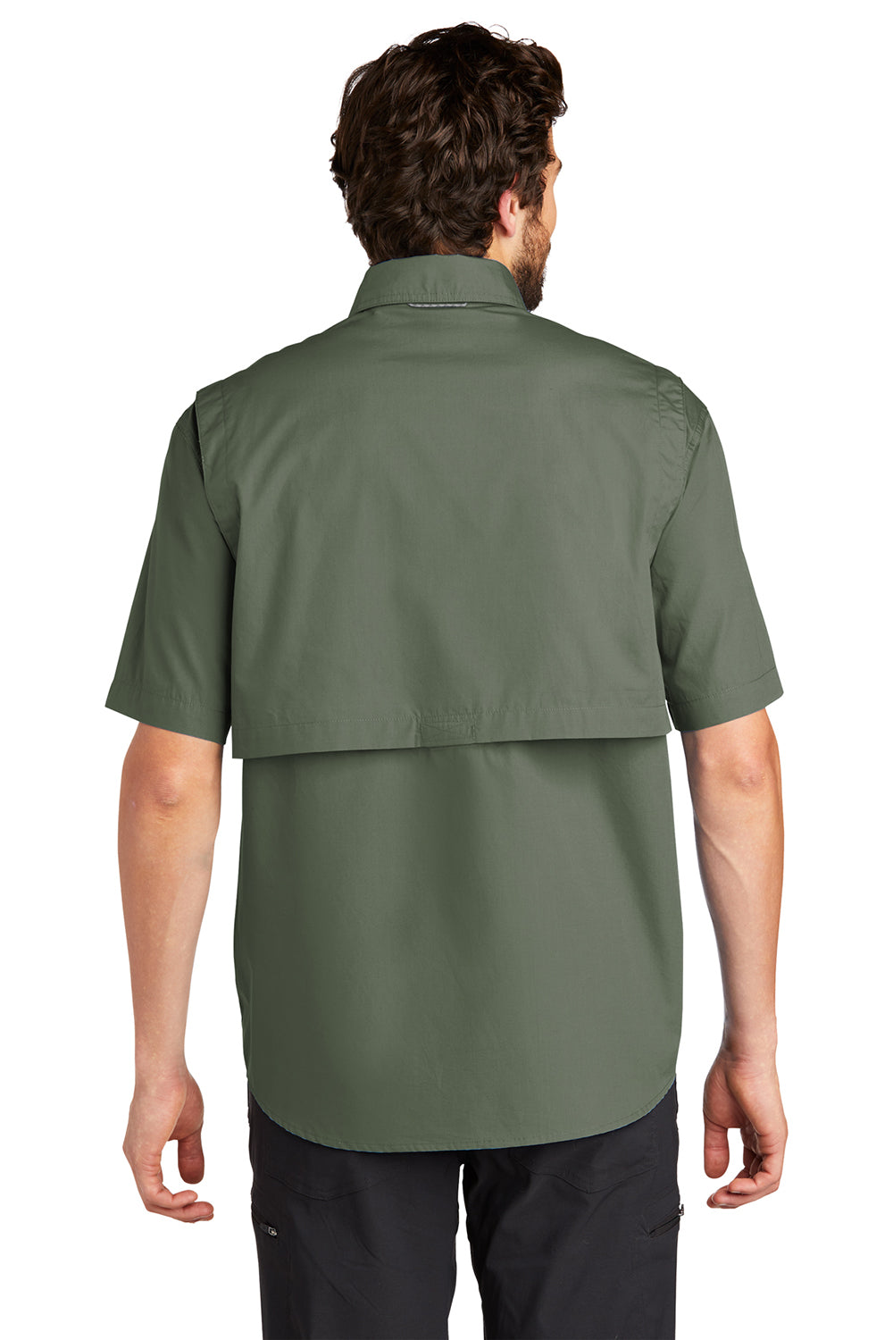 Eddie Bauer EB608 Mens Seagrass Green Fishing Short Sleeve Button Down Shirt  w/ Double Pockets —