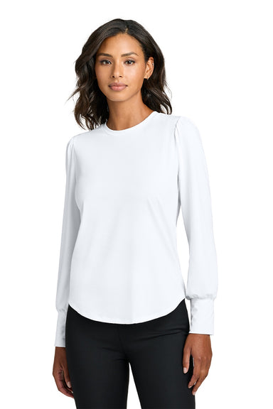 Mercer+Mettle MM1019 Womens Moisture Wicking Stretch Jersey Long Sleeve Blouson Top White Model Front