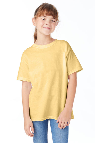 Hanes 5480 Youth Essential-T Short Sleeve Crewneck T-Shirt Athletic Gold Model Front