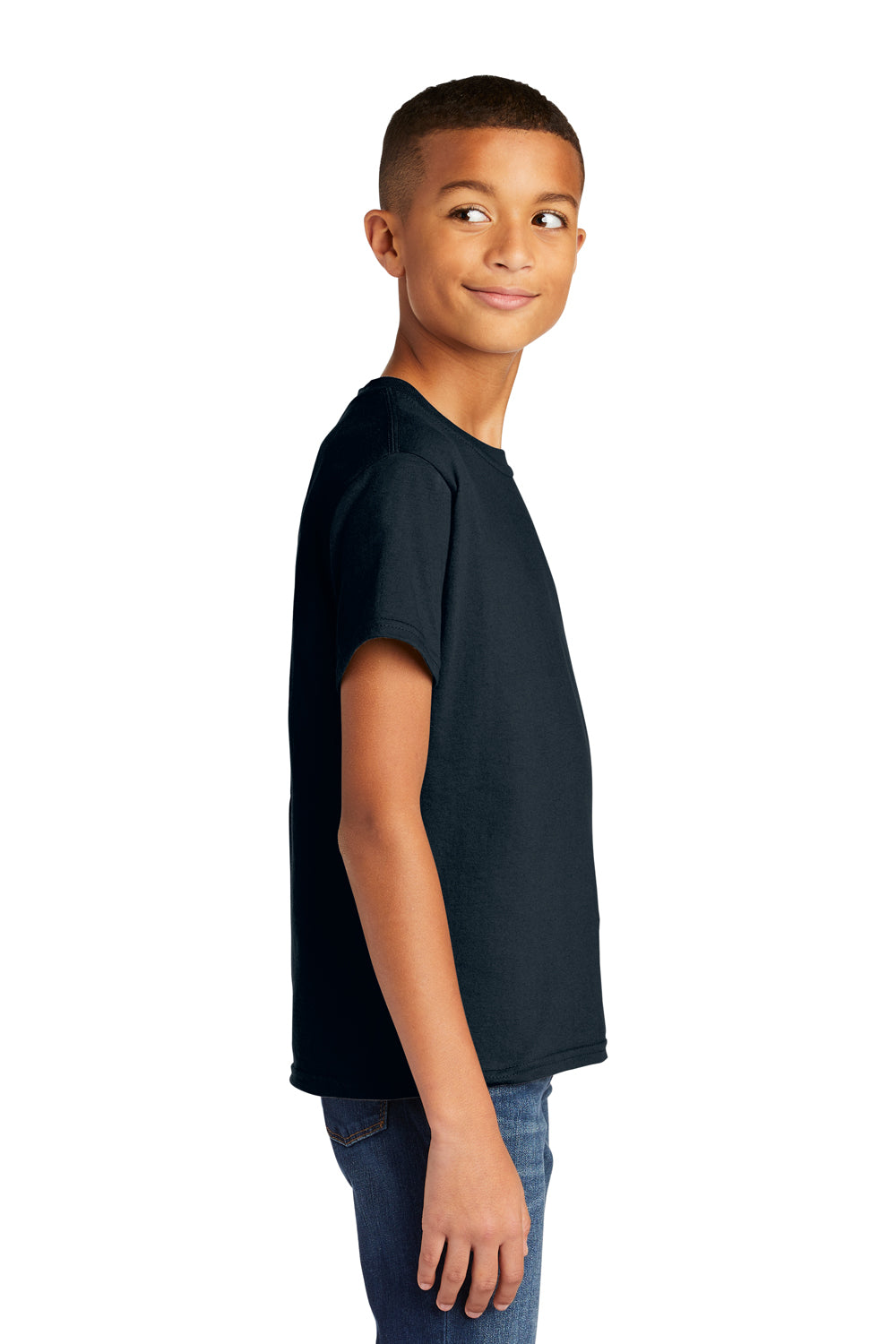 Gildan 64000B Youth Softstyle Short Sleeve Crewneck T-Shirt Navy Blue Model Side