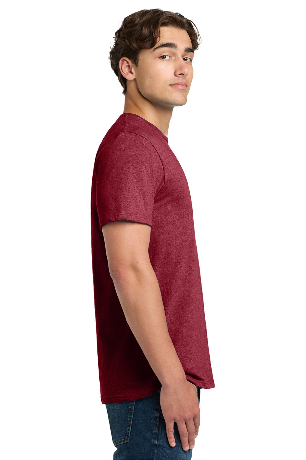 Gildan 64000 Mens Softstyle Short Sleeve Crewneck T-Shirt Antique Cherry Red Model Side